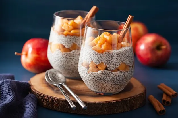 Pudim de Chia com Maçã